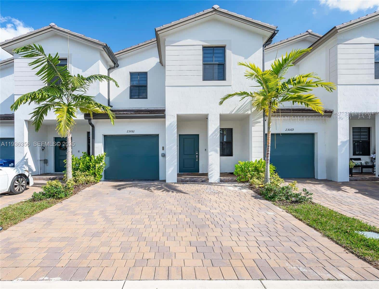23061 SW 128th Pl, Miami FL 33170
