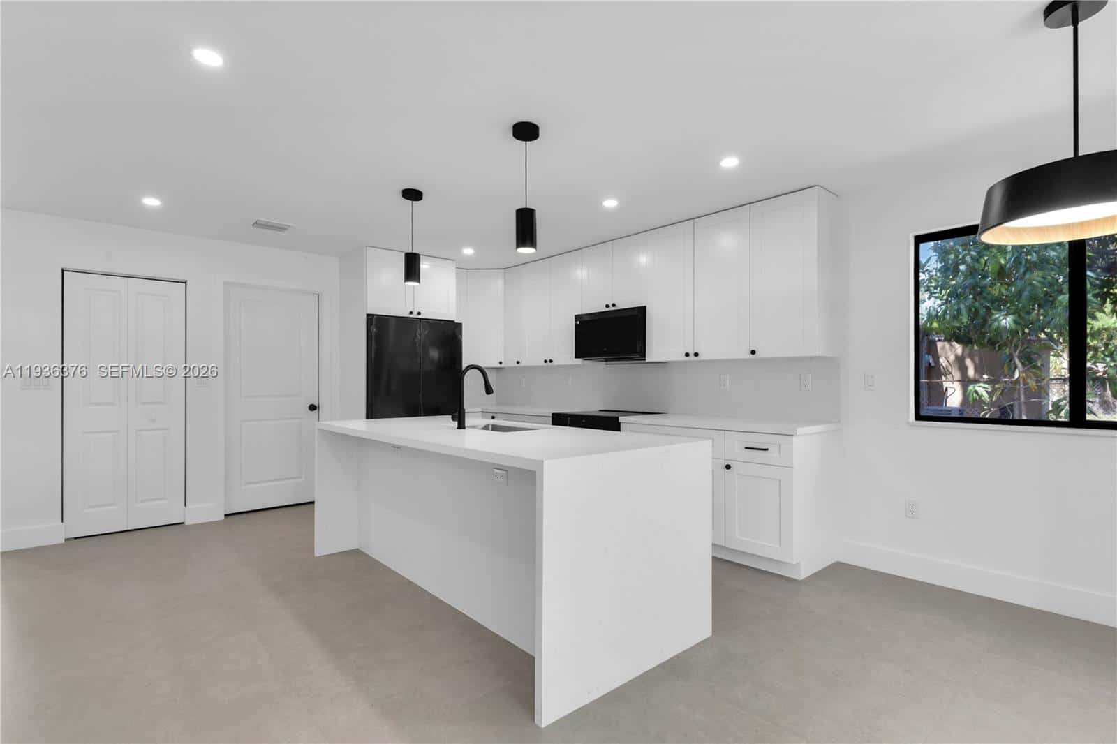 6421 SW 59th Ave, South Miami FL 33143