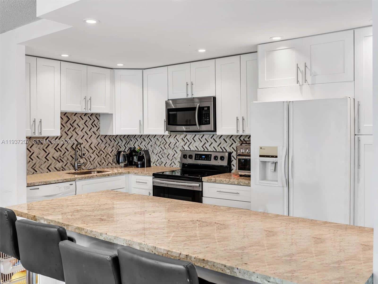 20401 NE 30th Ave # 8, Aventura FL 33180