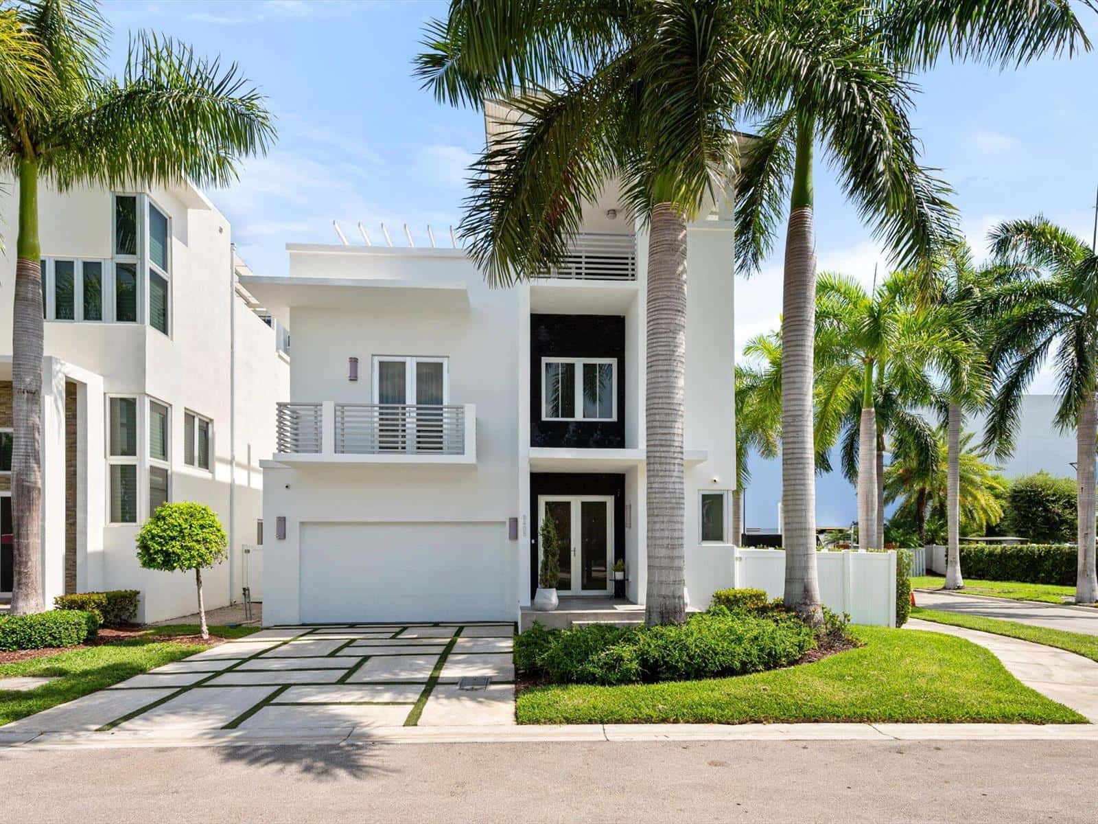 8405 NW 34th Drive, Doral FL 33122