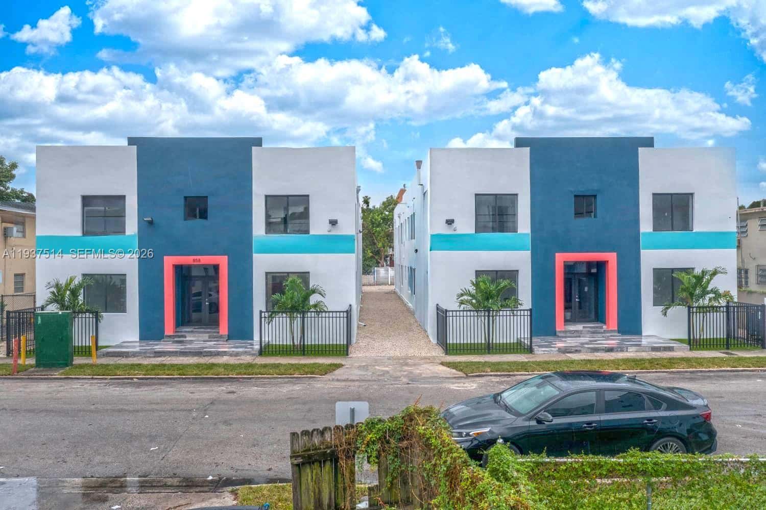 858 NW 3rd St, Miami FL 33128