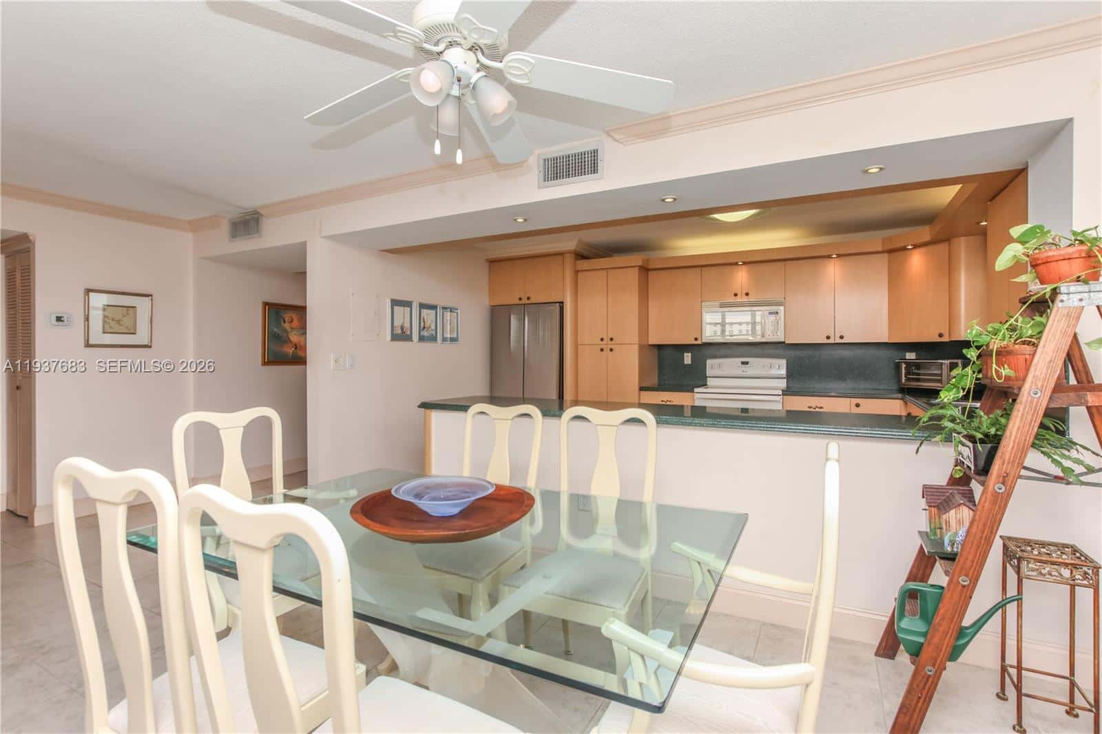 2780 NE 183rd St # 901, Aventura FL 33160