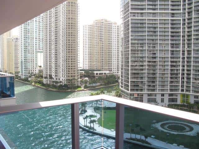 200 Biscayne Boulevard Way # 906, Miami FL 33131