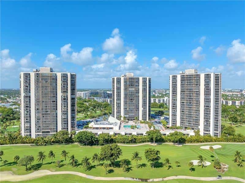 20301 W Country Club Drive # 1222, Aventura FL 33180