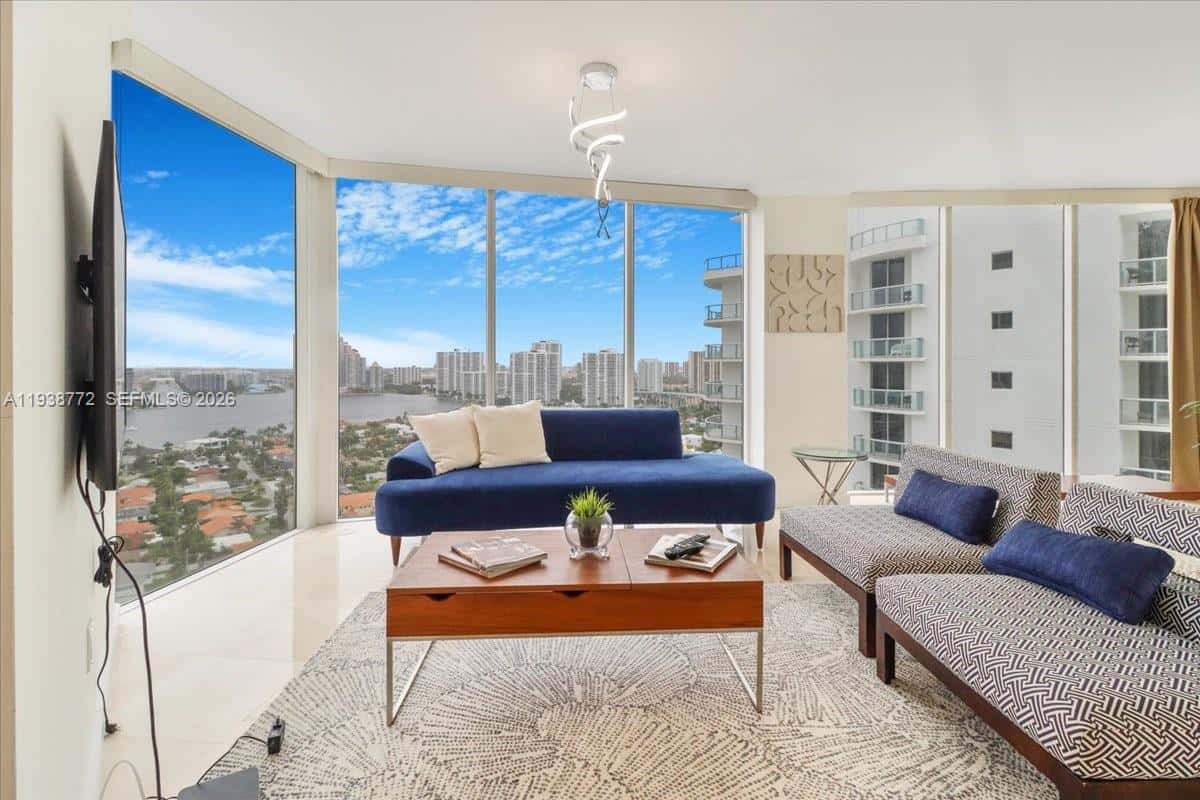 18671 Collins Ave # 2404, Sunny Isles Beach FL 33160