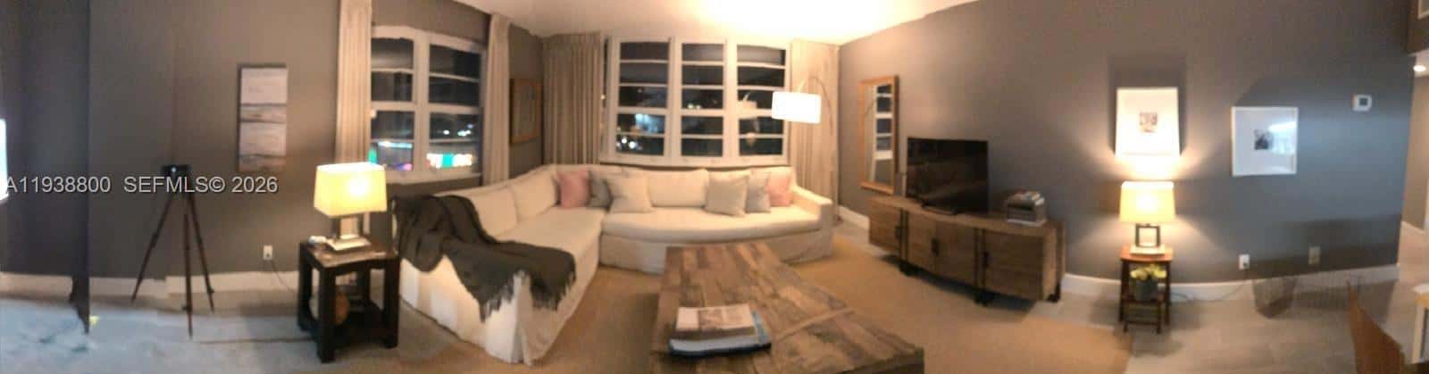 100 Lincoln Rd # B, Miami Beach FL 33139
