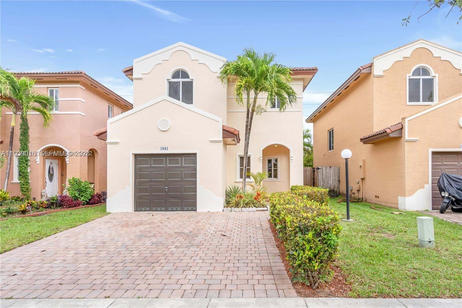 1081 NE 41st Ter, Homestead FL 33033