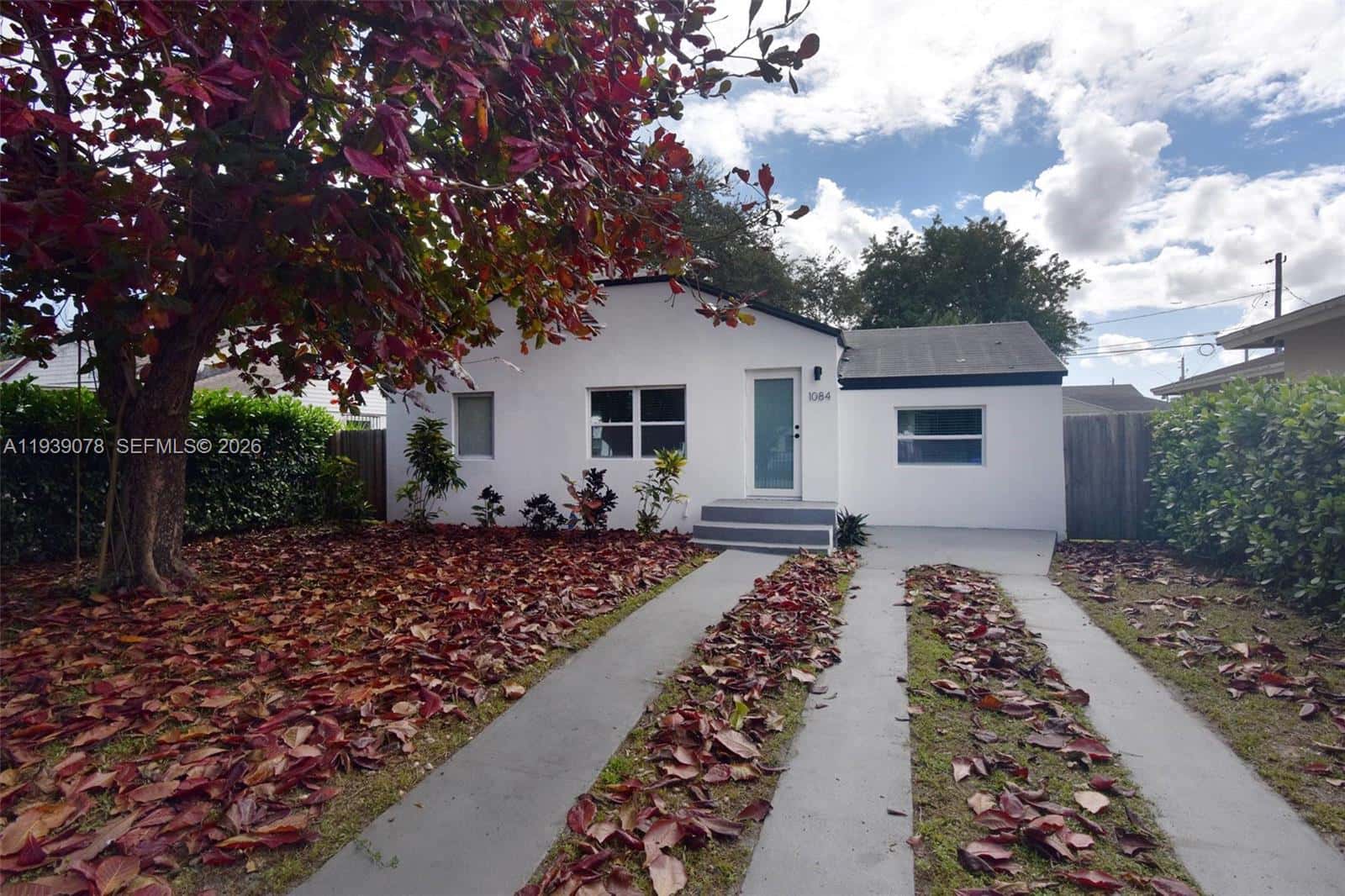 1084 NW 66th St, Miami FL 33150