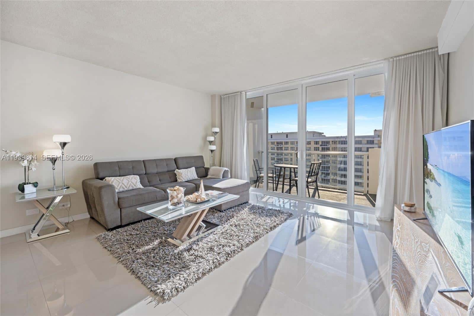 5601 Collins Ave # 1618, Miami Beach FL 33140