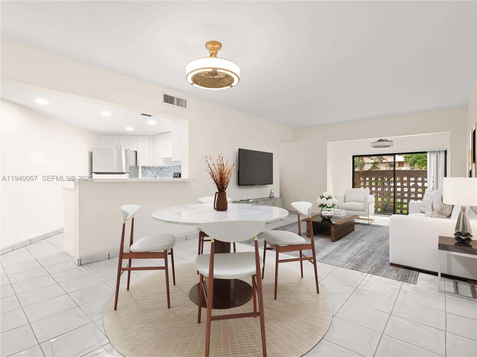 10249 NW 9th St Cir # 8, Miami FL 33172
