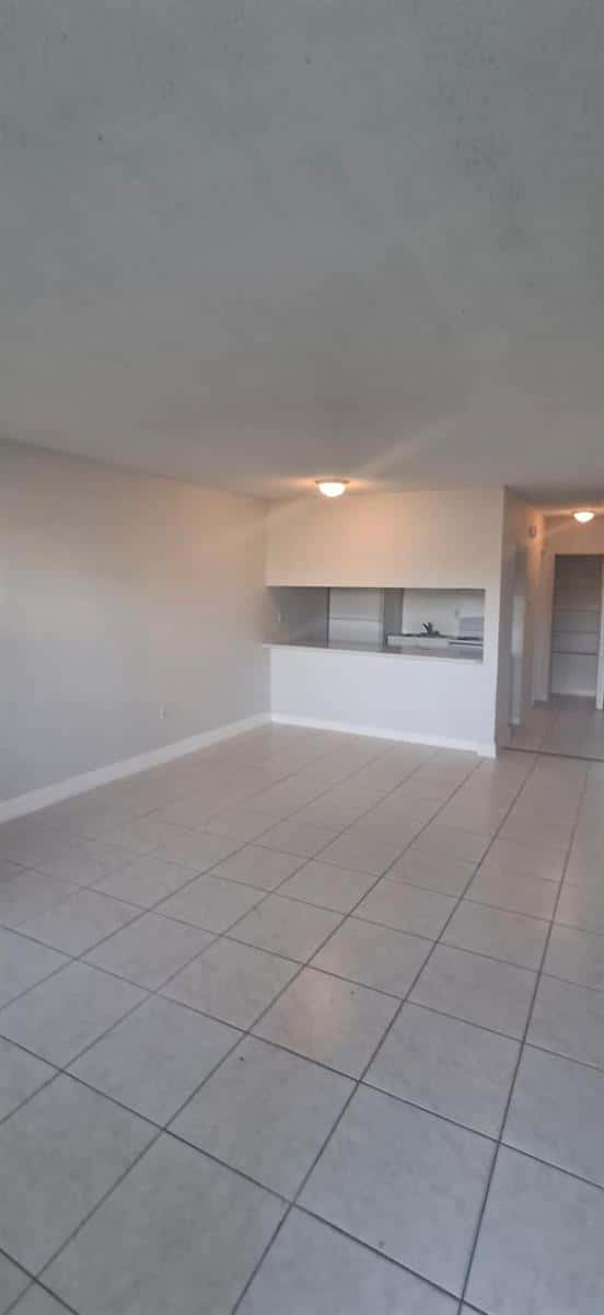 251 NW 177th Street # 105, Miami FL 33169