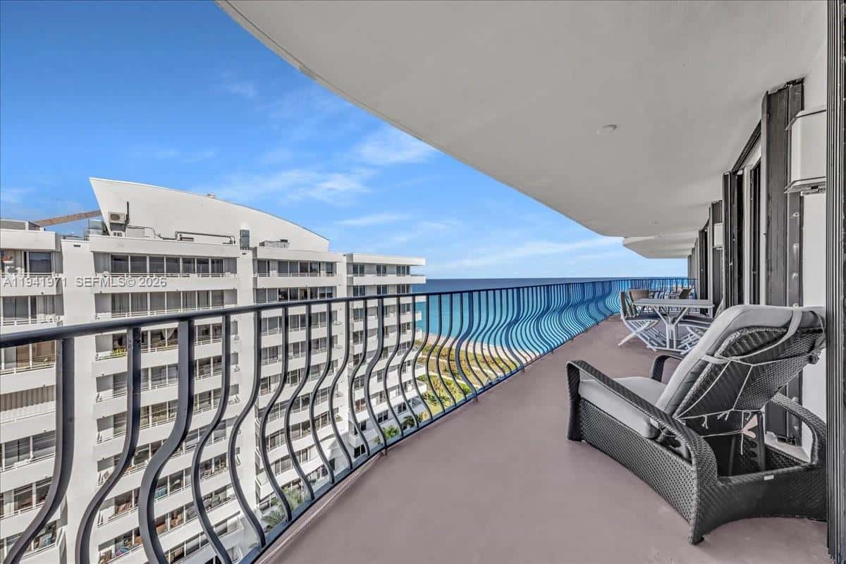 8877 Collins Ave # 2, Surfside FL 33154