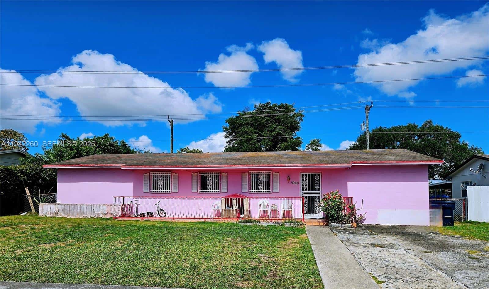 15600 SW 106th Ave, Miami FL 33157