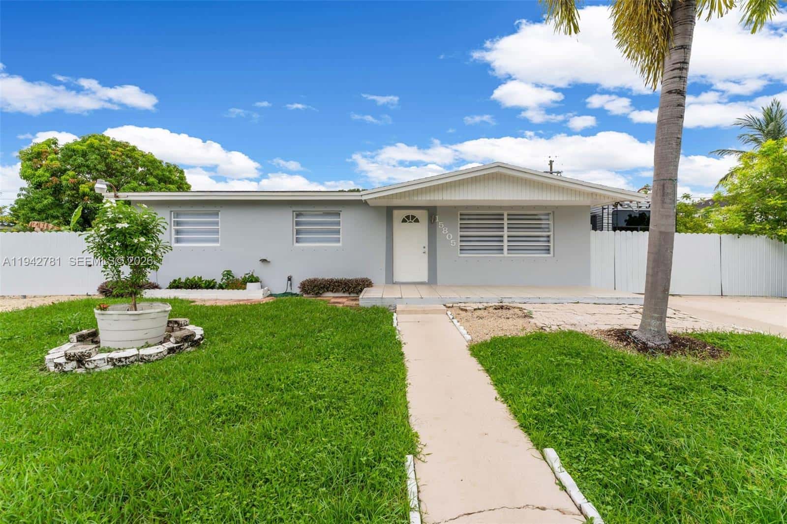 15805 SW 300th Ter, Homestead FL 33033