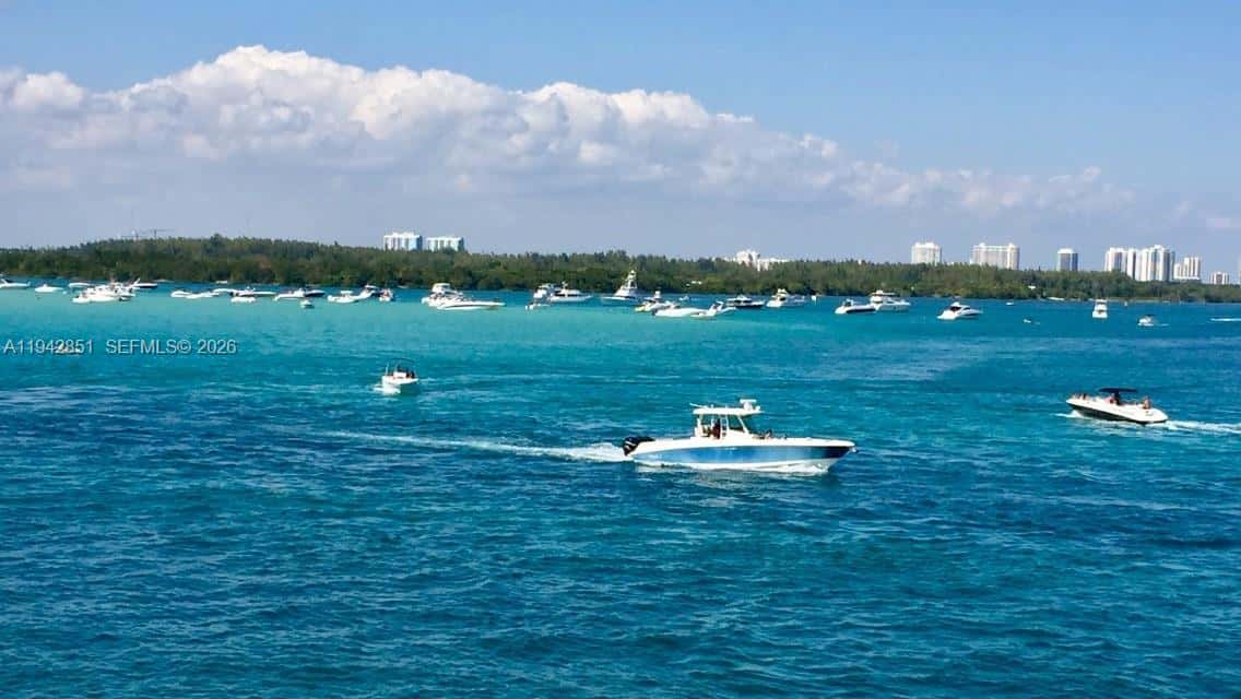 286 Bal Bay Dr # 3A, Bal Harbour FL 33154