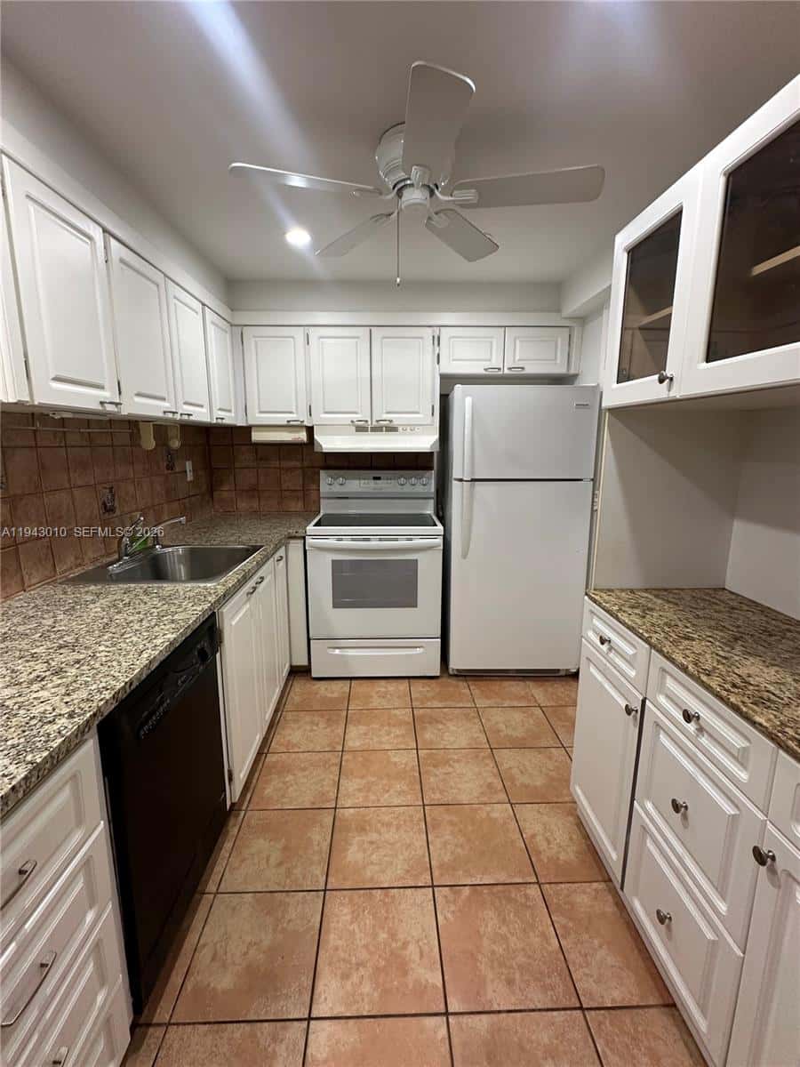 16901 NE 13th Ave # 103, Miami FL 33162