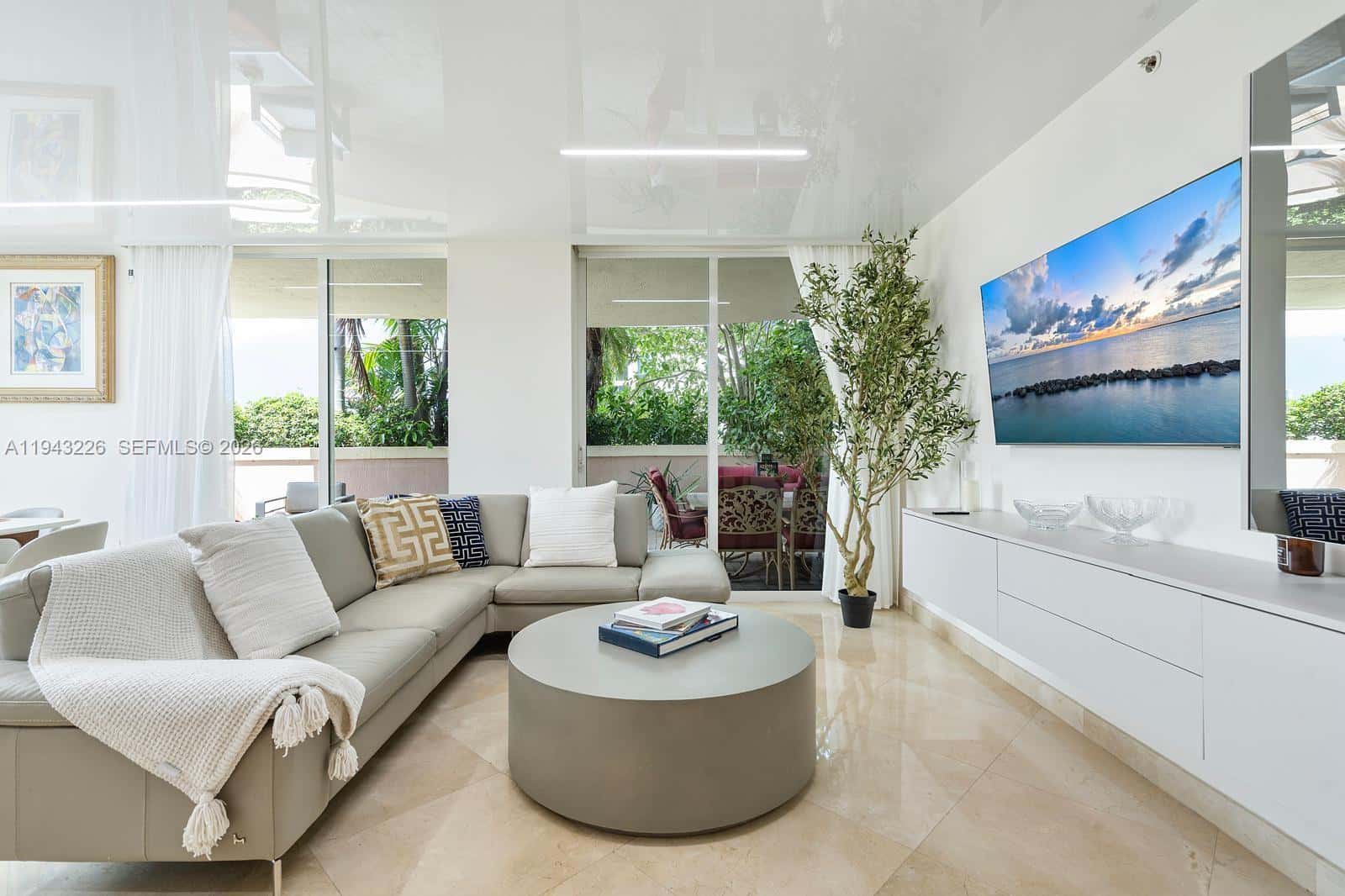 17555 Atlantic Blvd # 508, Sunny Isles Beach FL 33160