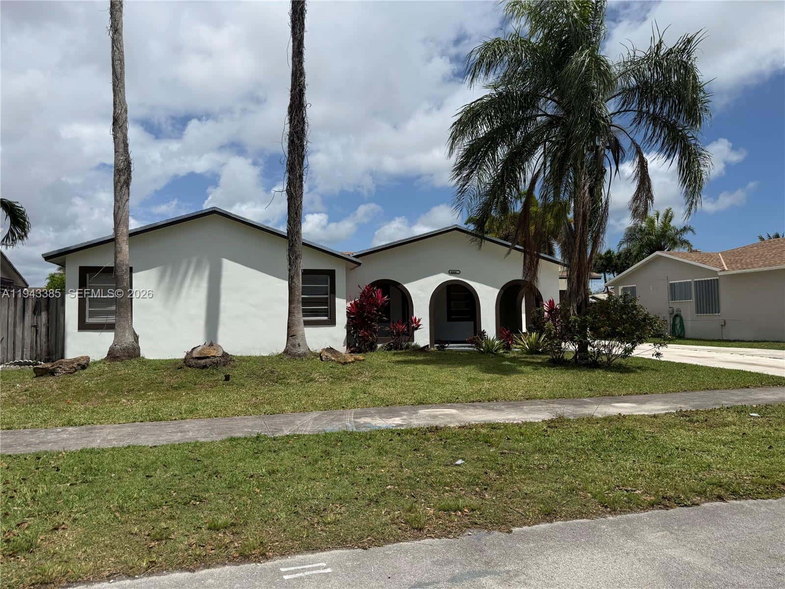 14285 SW 287th St, Homestead FL 33033
