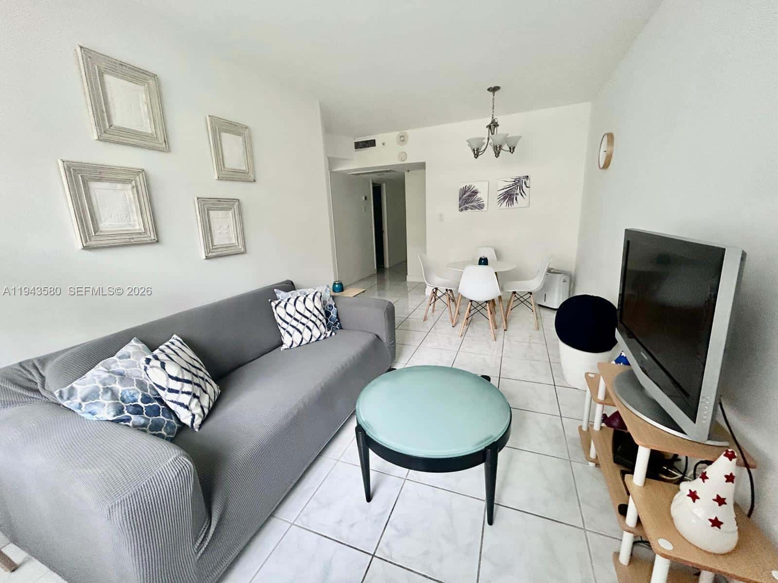 100 Lincoln Rd # 524, Miami Beach FL 33139