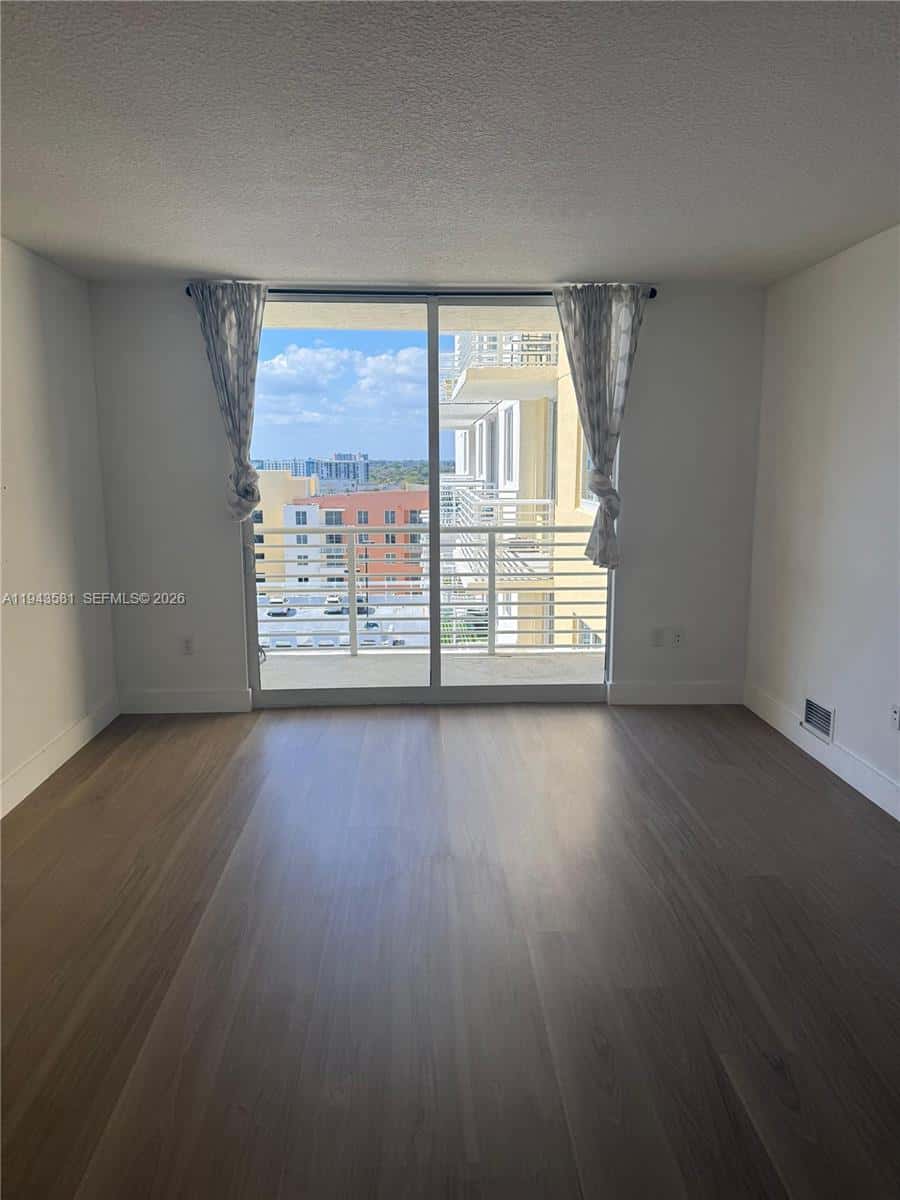 18800 NE 29th Ave # 1027, Aventura FL 33180