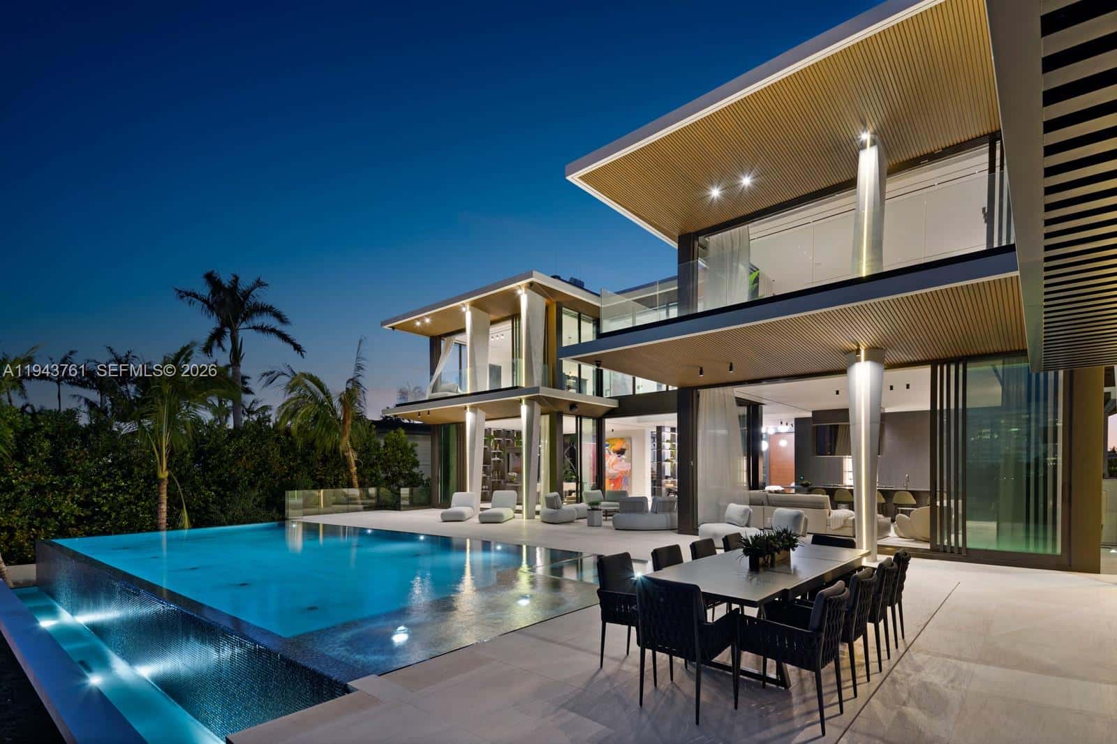 217 E Rivo Alto Dr, Miami Beach FL 33139
