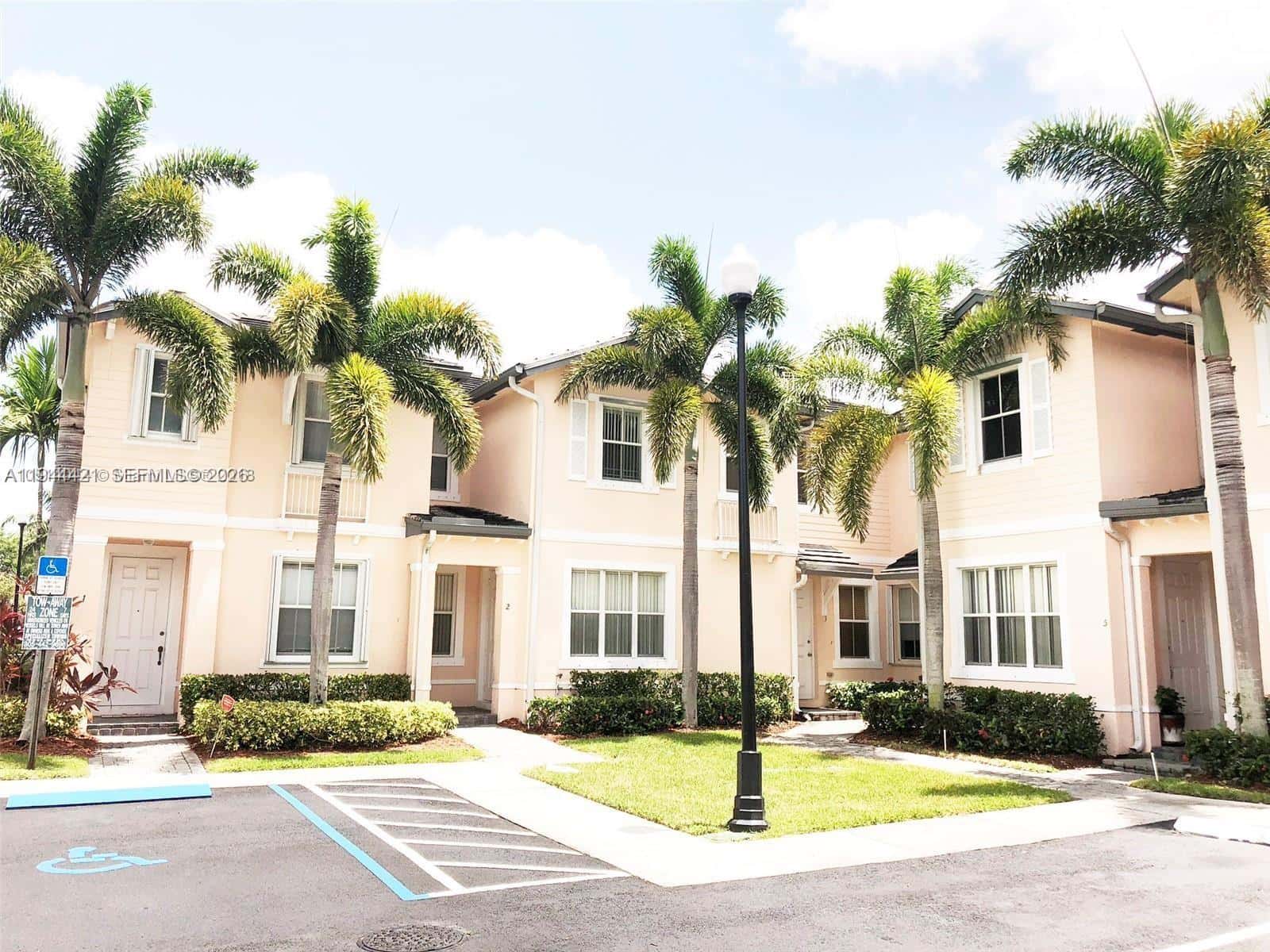 2884 SE 2 Dr # 2, Homestead FL 33033
