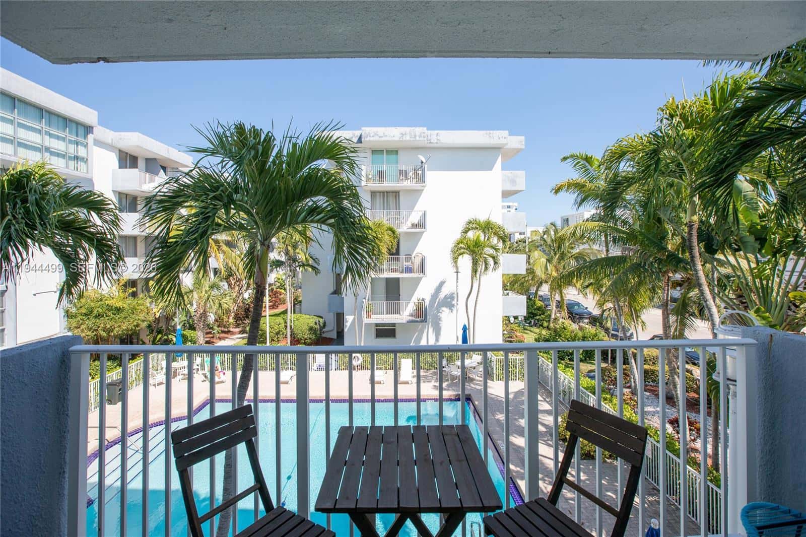 1801 S Treasure Dr # 321, North Bay Village FL 33141