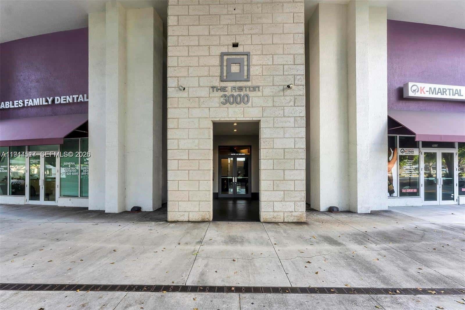 3000 Coral Way # 1409, Miami FL 33145