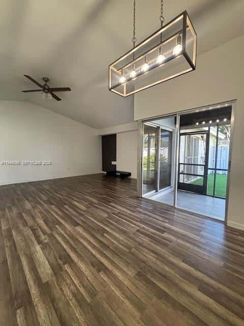 817 NE 214th Ln # 4, Miami FL 33179