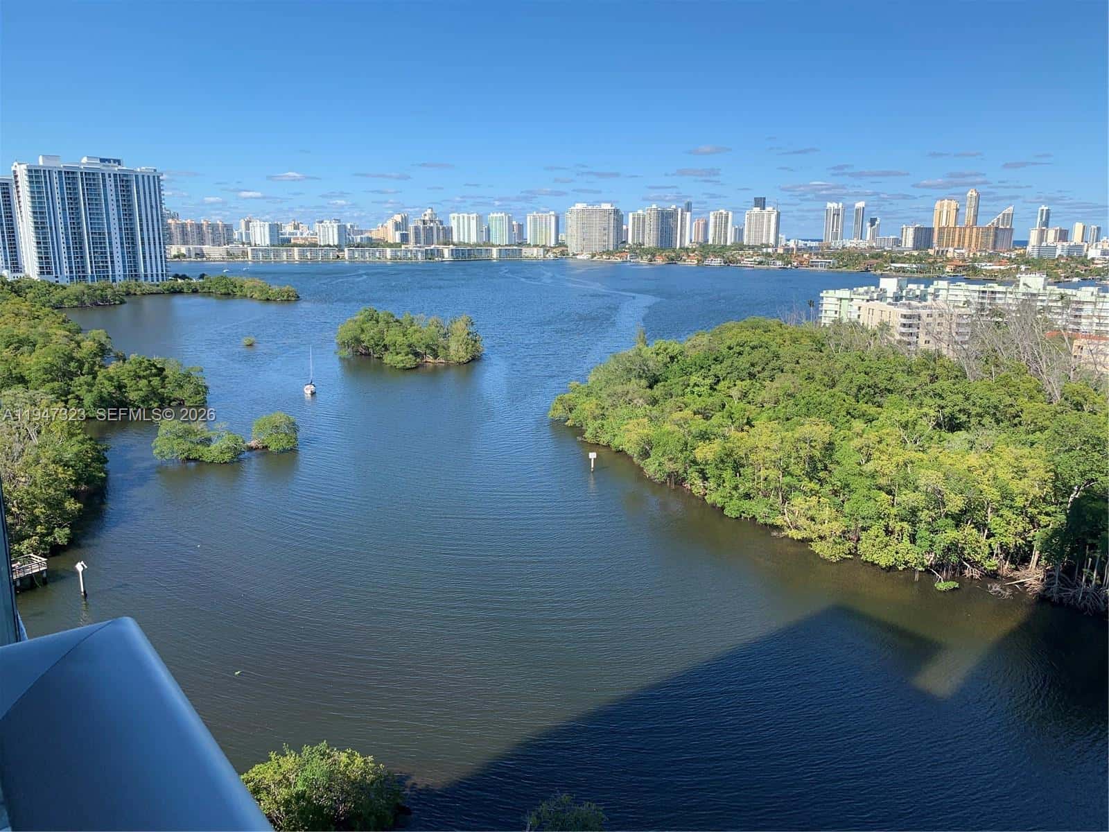 16385 Biscayne Blvd # 1417, North Miami Beach FL 33160