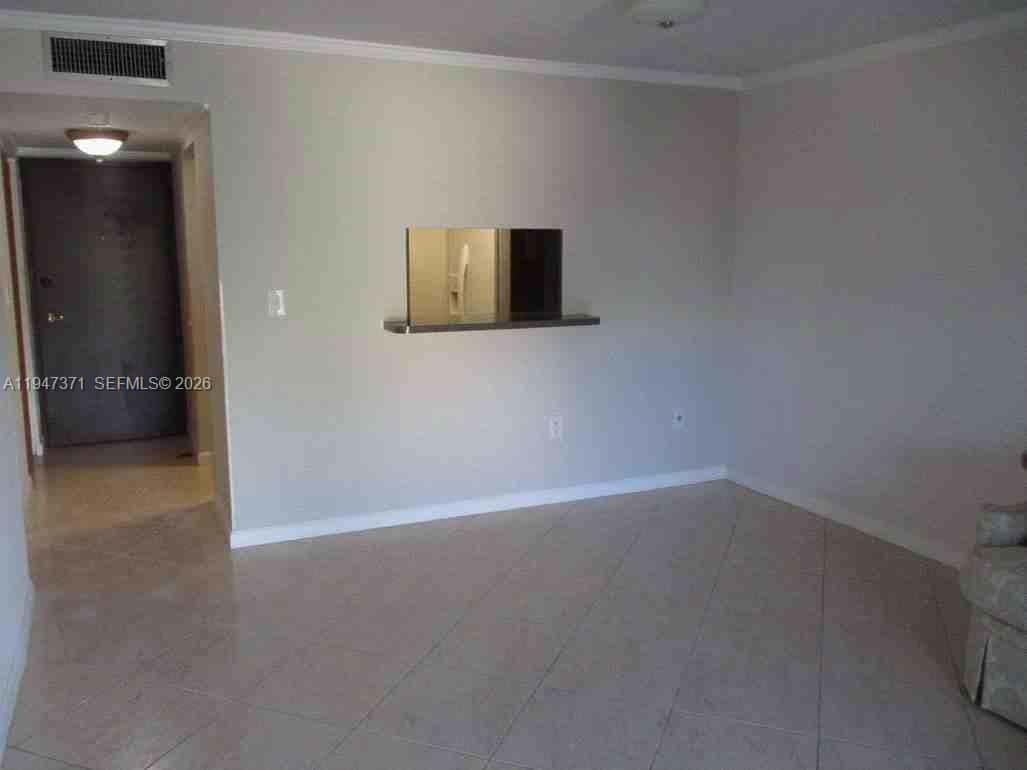 5199 NW 7th St # 309, Miami FL 33126