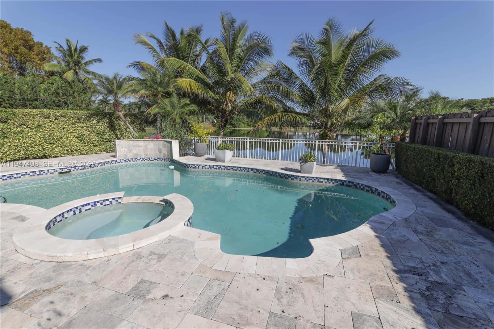 5901 NW 110th Ct, Doral FL 33178
