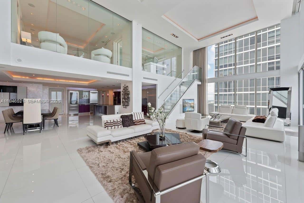 1040 Biscayne Blvd # 4403, Miami FL 33132