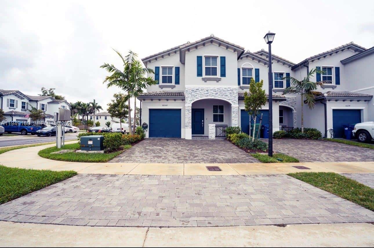 16222 SW 290th Ter, Homestead FL 33033