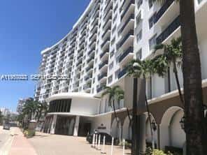 6039 Collins Ave # 1131, Miami Beach FL 33140