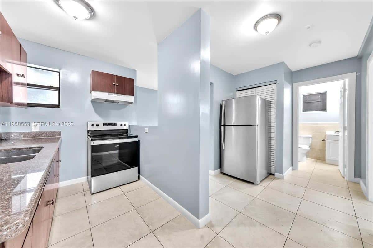 365 NW 8th St # 304, Miami FL 33136