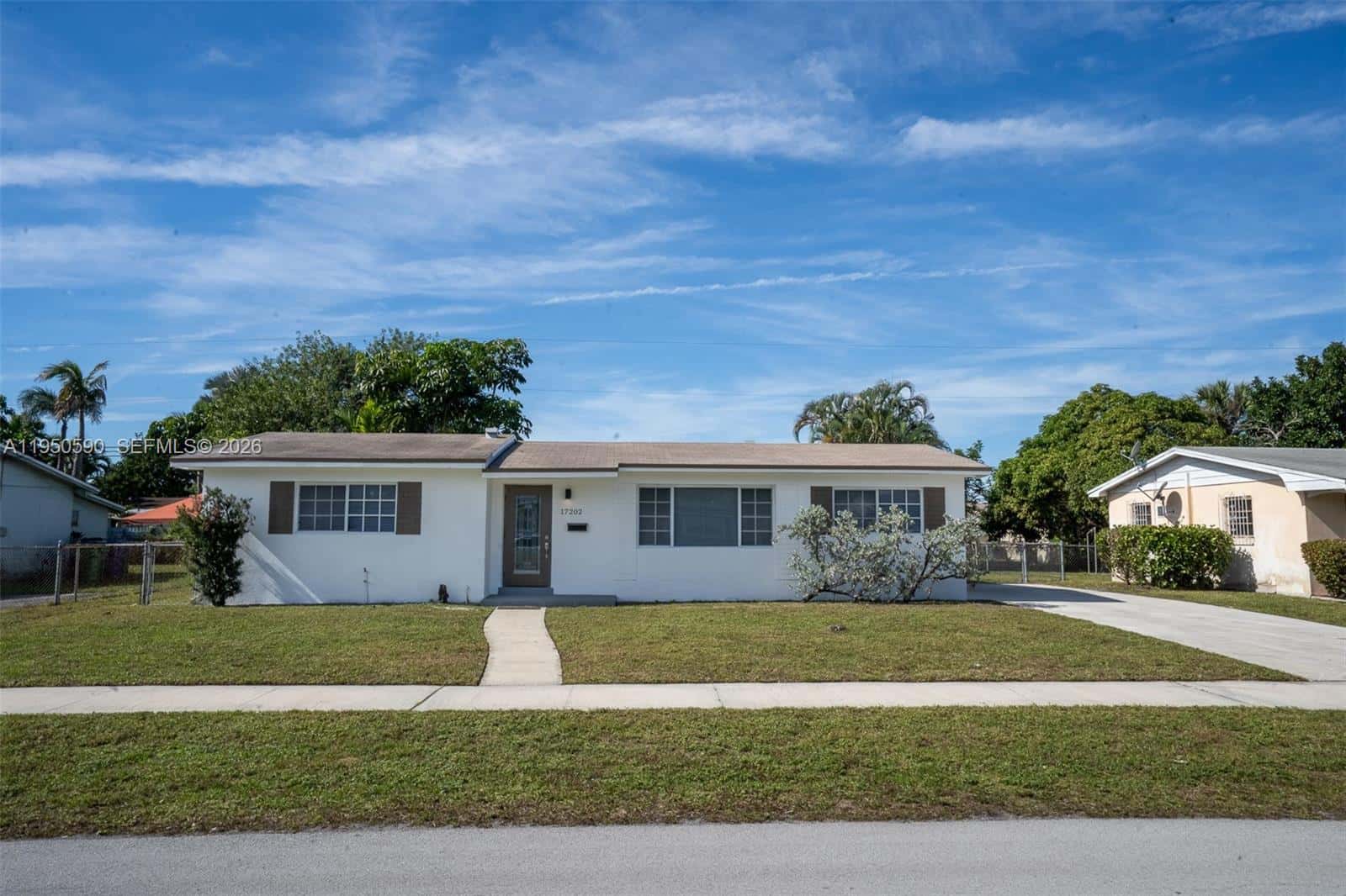 17202 NW 9th Ct, Miami Gardens FL 33169
