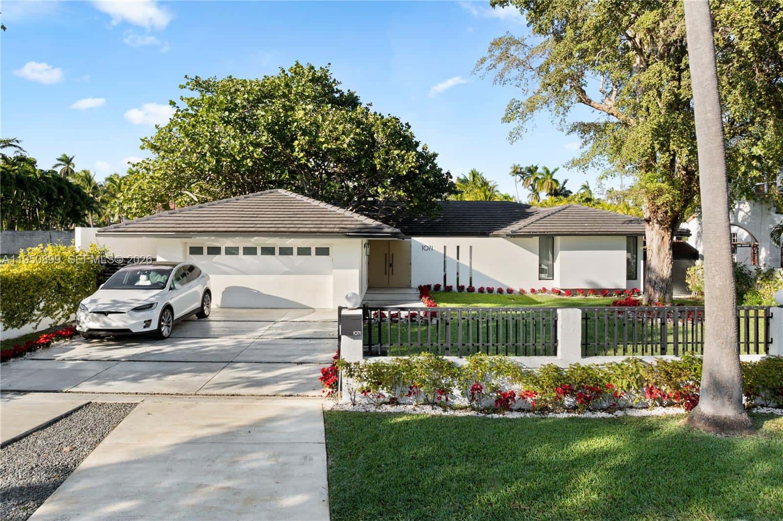 1071 NE 83rd St, Miami FL 33138