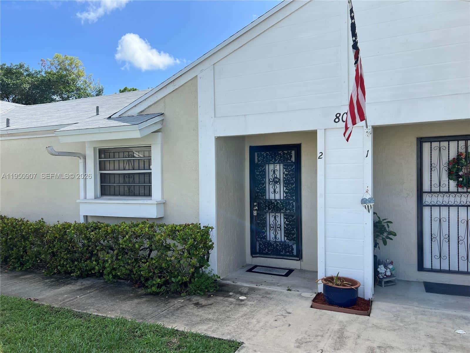 809 NE 214th Ln # 2, Miami FL 33179