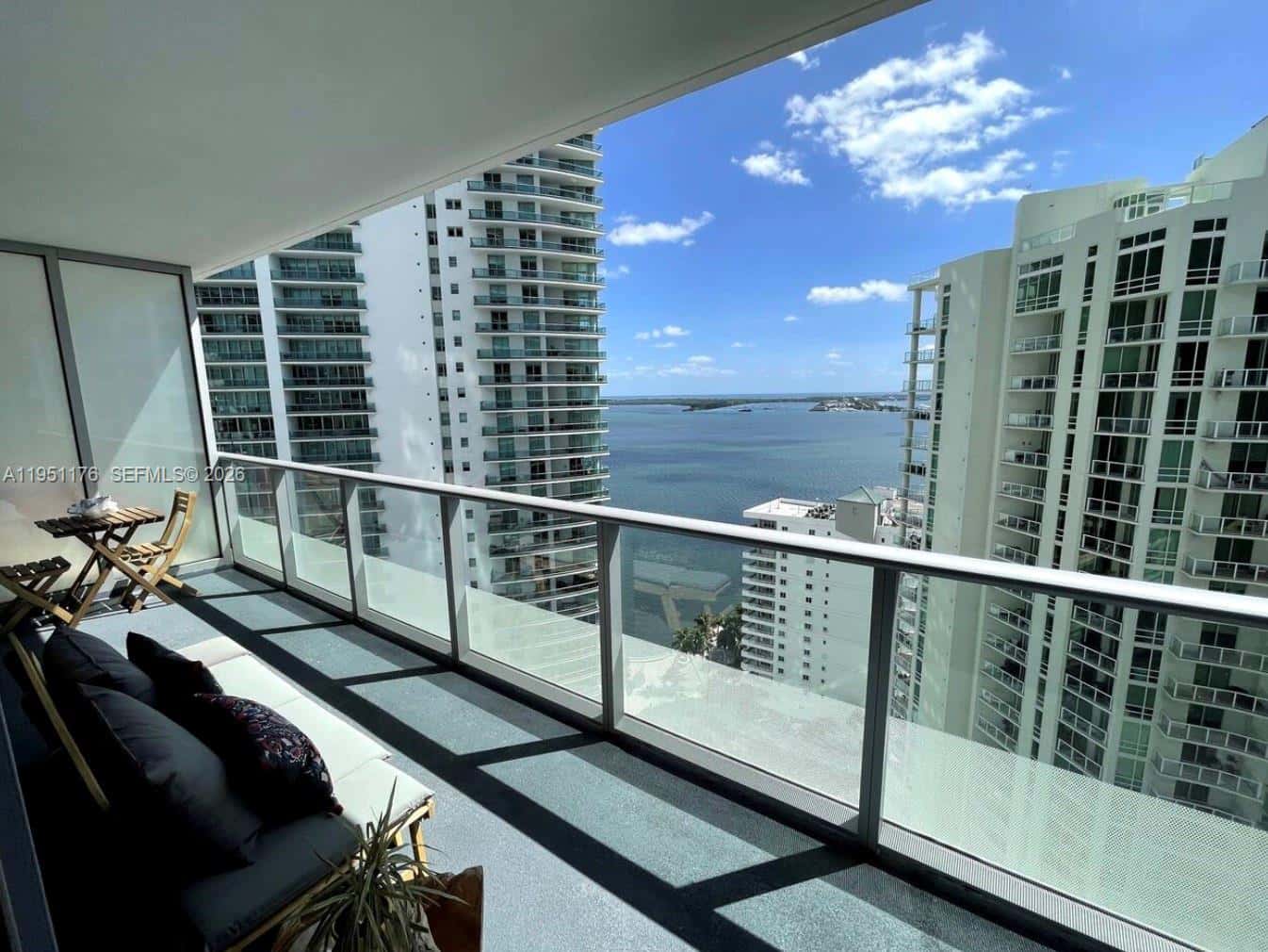 1300 Brickell Bay Dr # 2405, Miami FL 33131