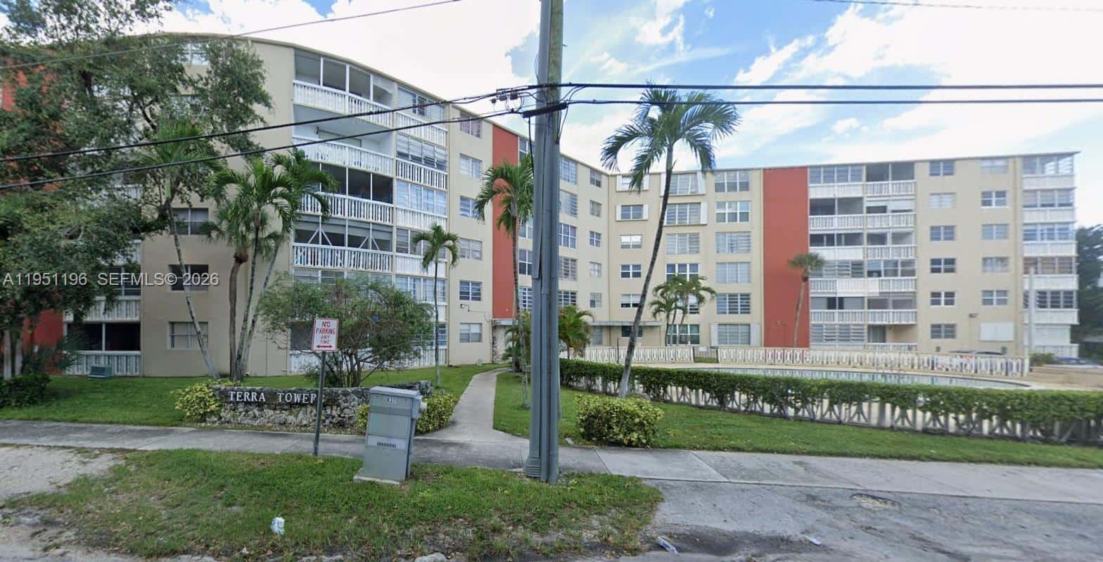 1475 NE 125th Ter # 604B, North Miami FL 33161