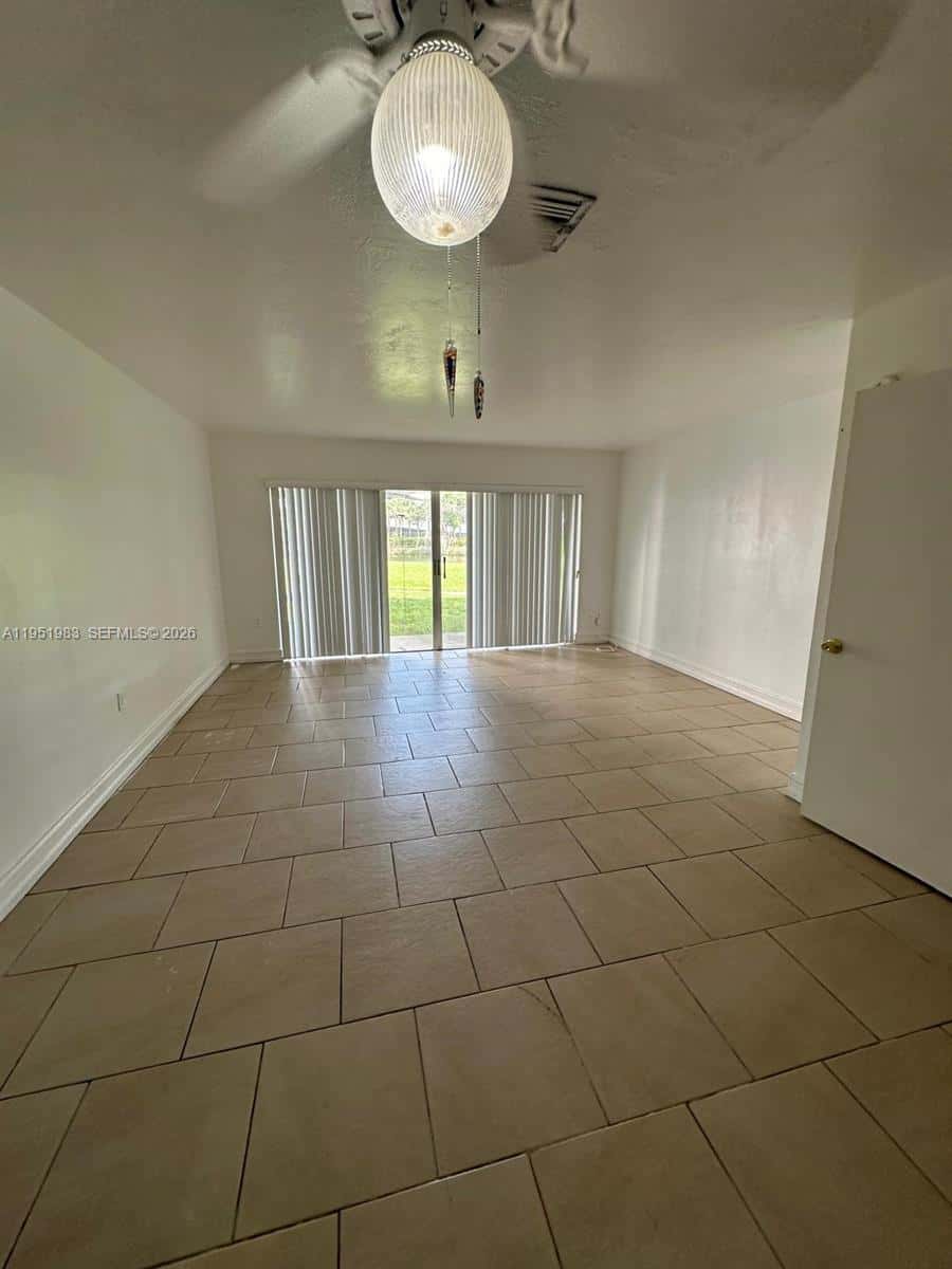 7344 SW 82nd St # C115, Miami FL 33143