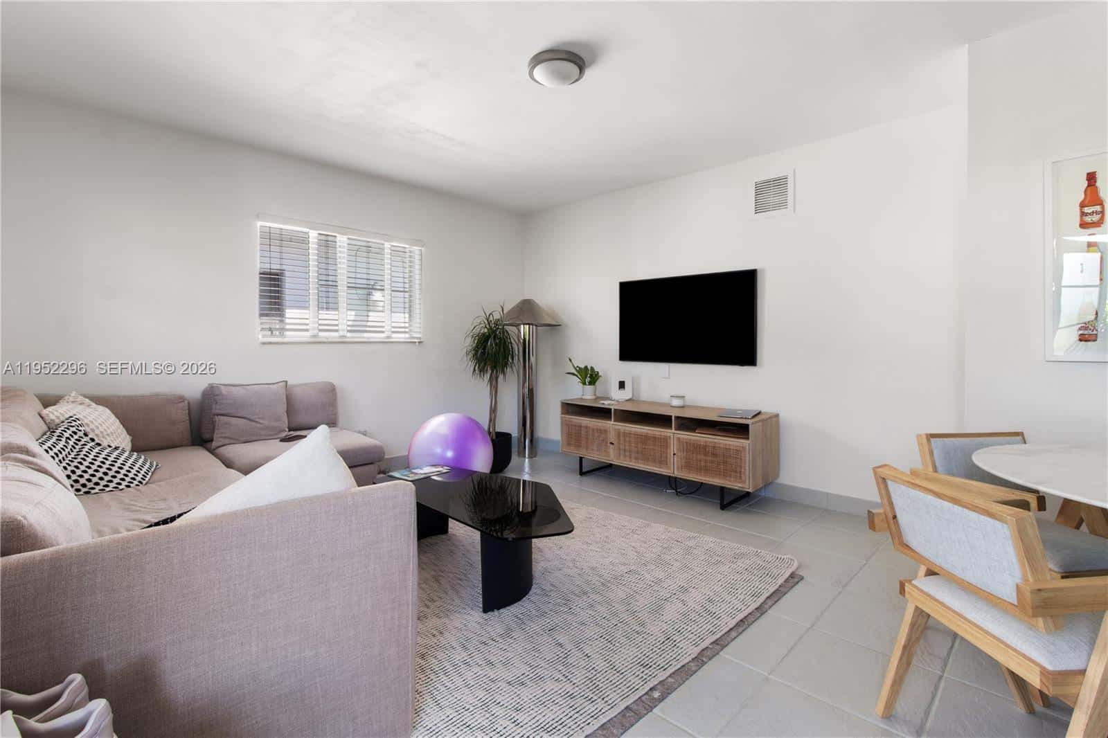 1050 7th St # 3, Miami Beach FL 33139