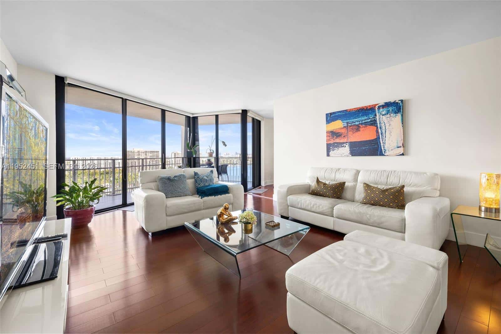 4000 Towerside Ter # 2005, Miami FL 33138