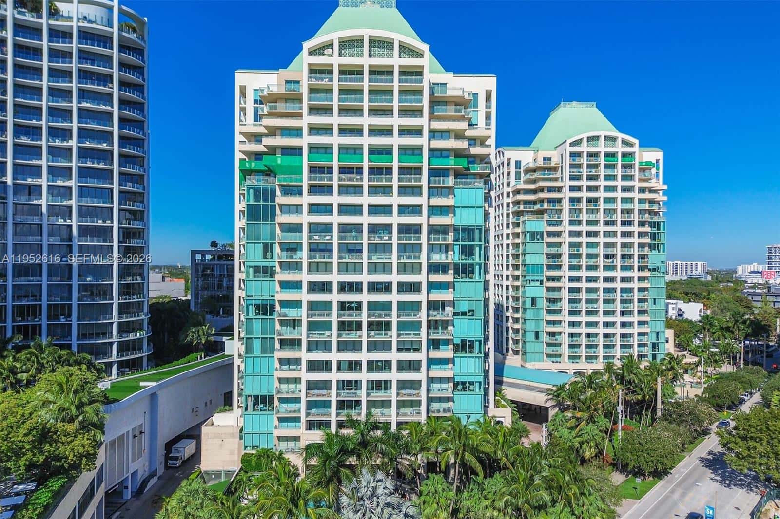 3400 SW 27th Ave # 802, Miami FL 33133