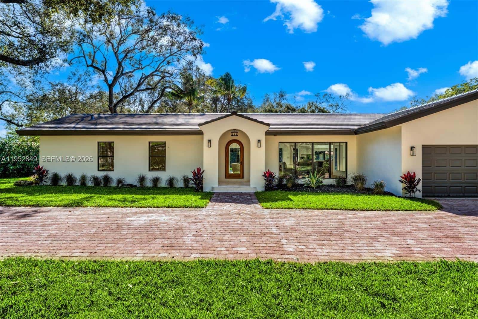 6650 SW 127th St, Pinecrest FL 33156