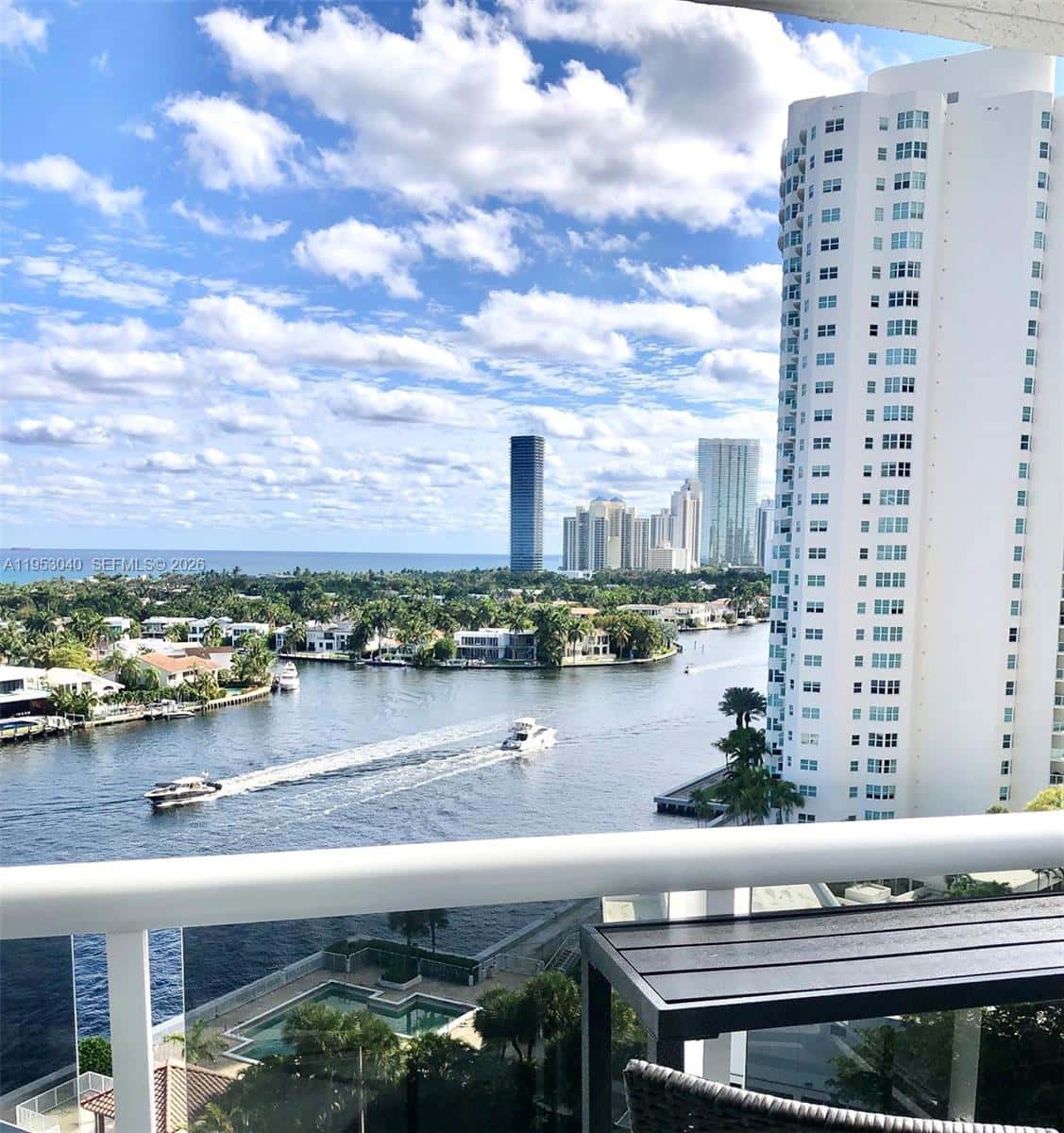 20515 E Country Club Dr # 1448, Aventura FL 33180