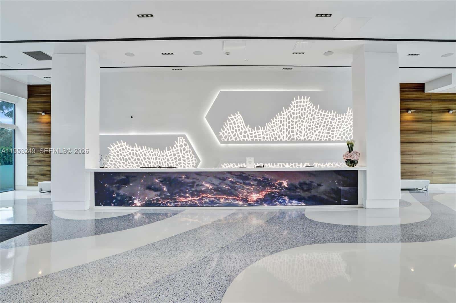650 West Ave # 2206, Miami Beach FL 33139