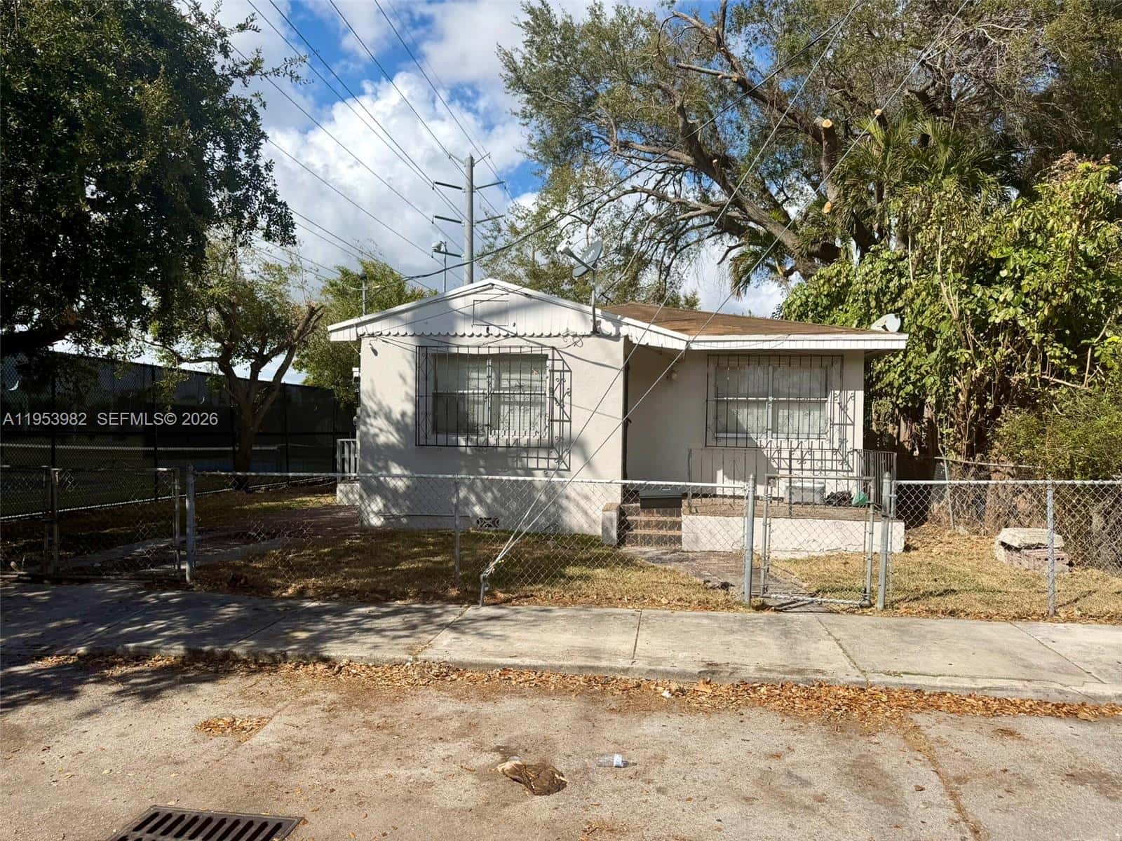 413 NW 63rd St, Miami FL 33150