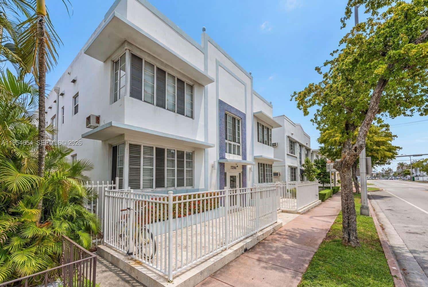 7334 Harding Ave # 6, Miami Beach FL 33141